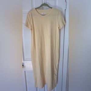 Lou & Grey NWOT Butter Yellow Maxi Dress